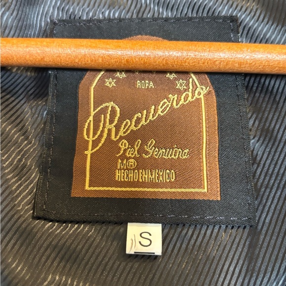 Recuerdo women’s leather jacket - Picture 2 of 10